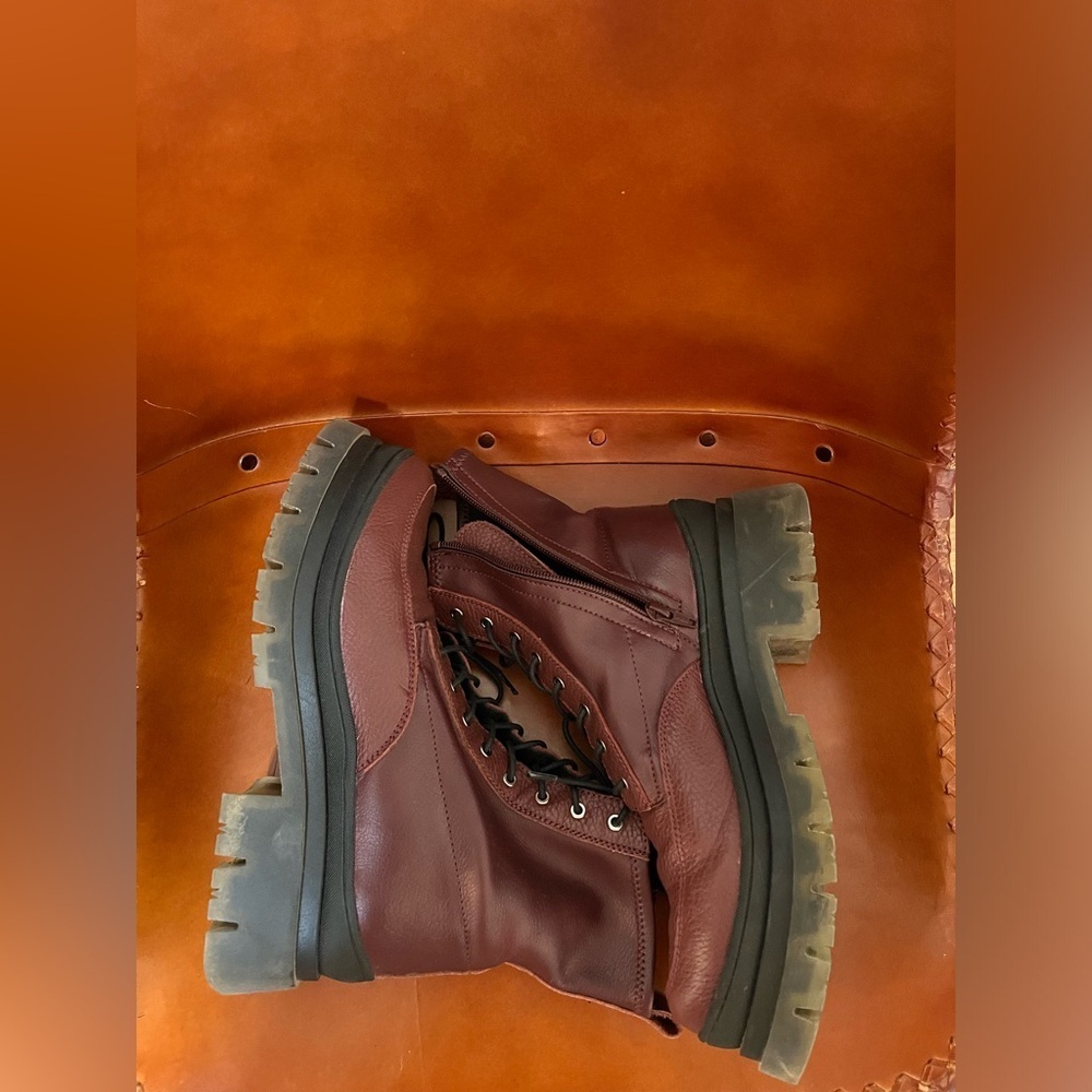 Free People Baxter lug sole boots in wine - Picture 5 of 10